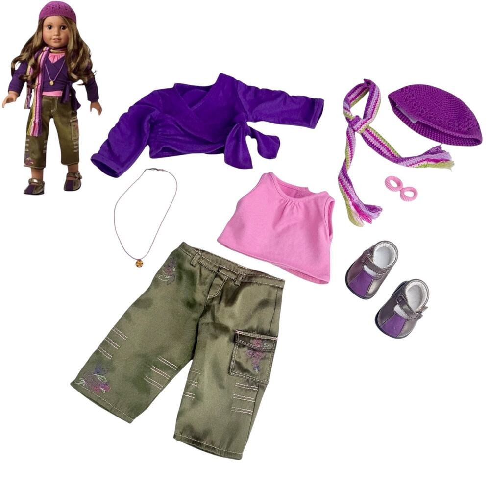 American Girl Marisol Meet Outfit Accessories Shoes Necklace Hat Scarf Sweater 1